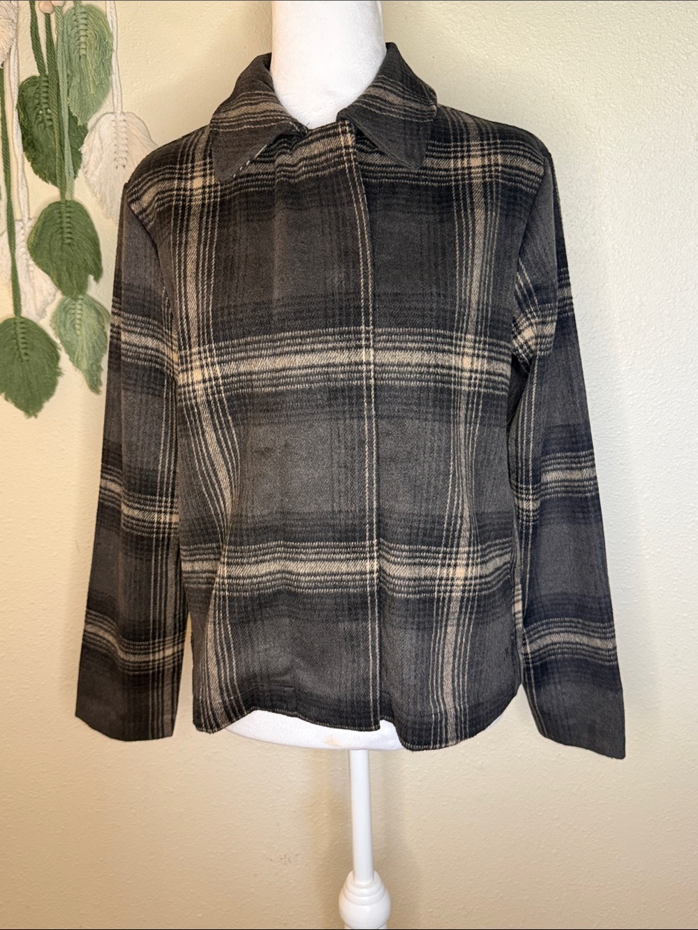 Banana Republic Women's Plaid Pea Coat - Black & Cream